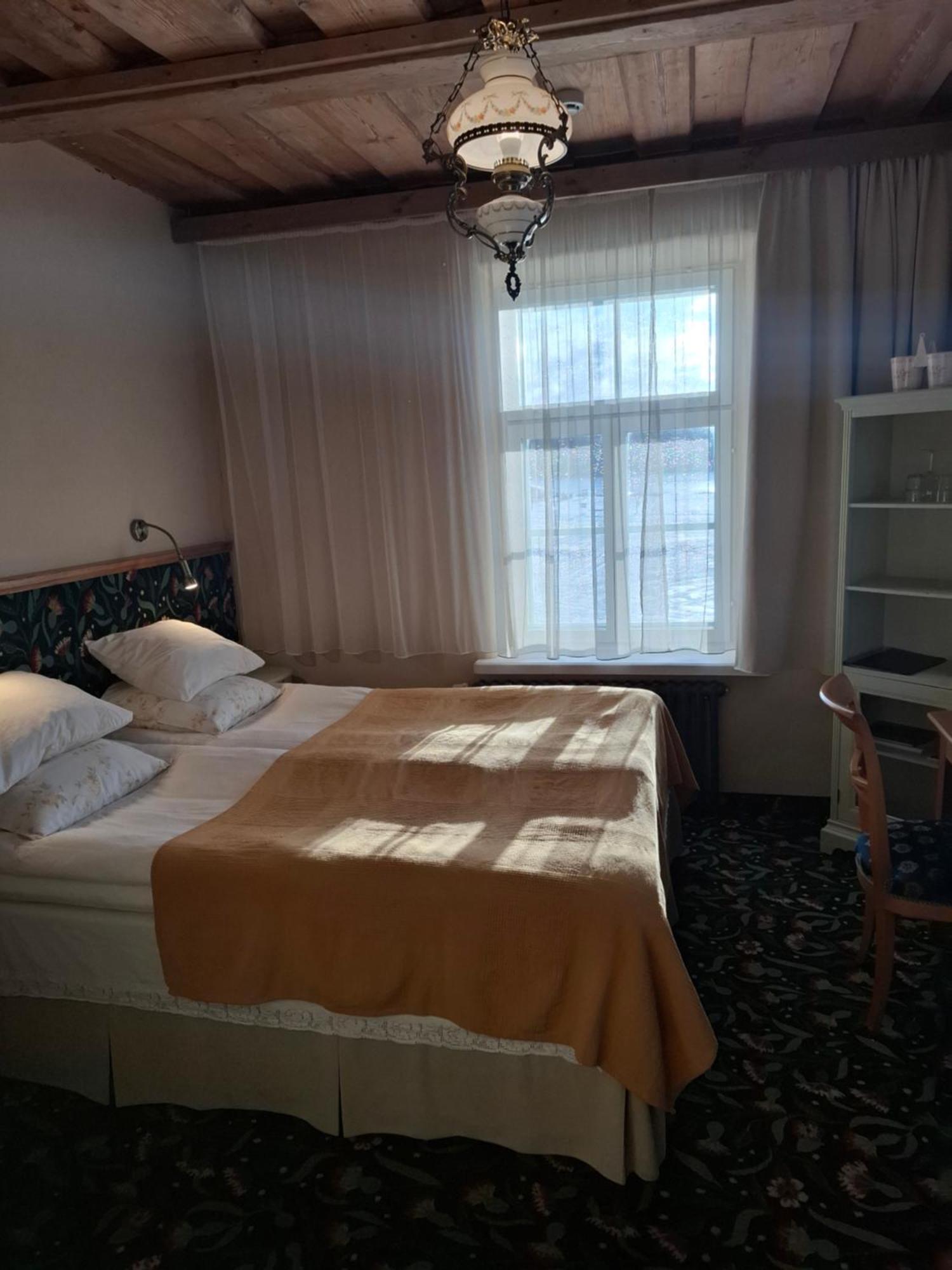 Aasa Kuelalistemaja Hotel Viljandi  Ngoại thất bức ảnh